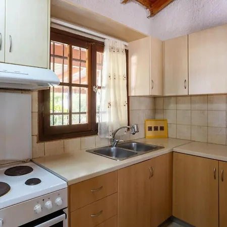 Seaside Retreat For Families And Pets Messíni