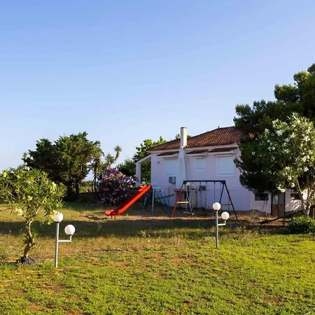 Seaside Retreat For Families And Pets