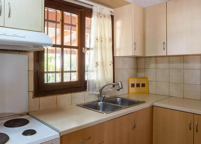 Seaside Retreat For Families And Pets Messíni