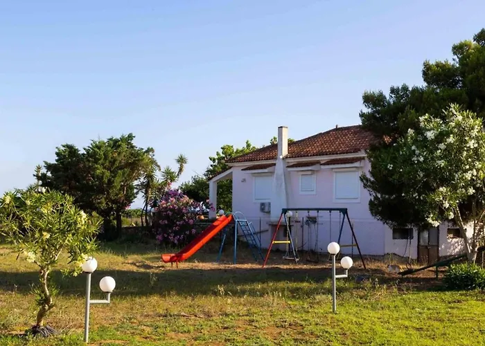 Seaside Retreat For Families And Pets